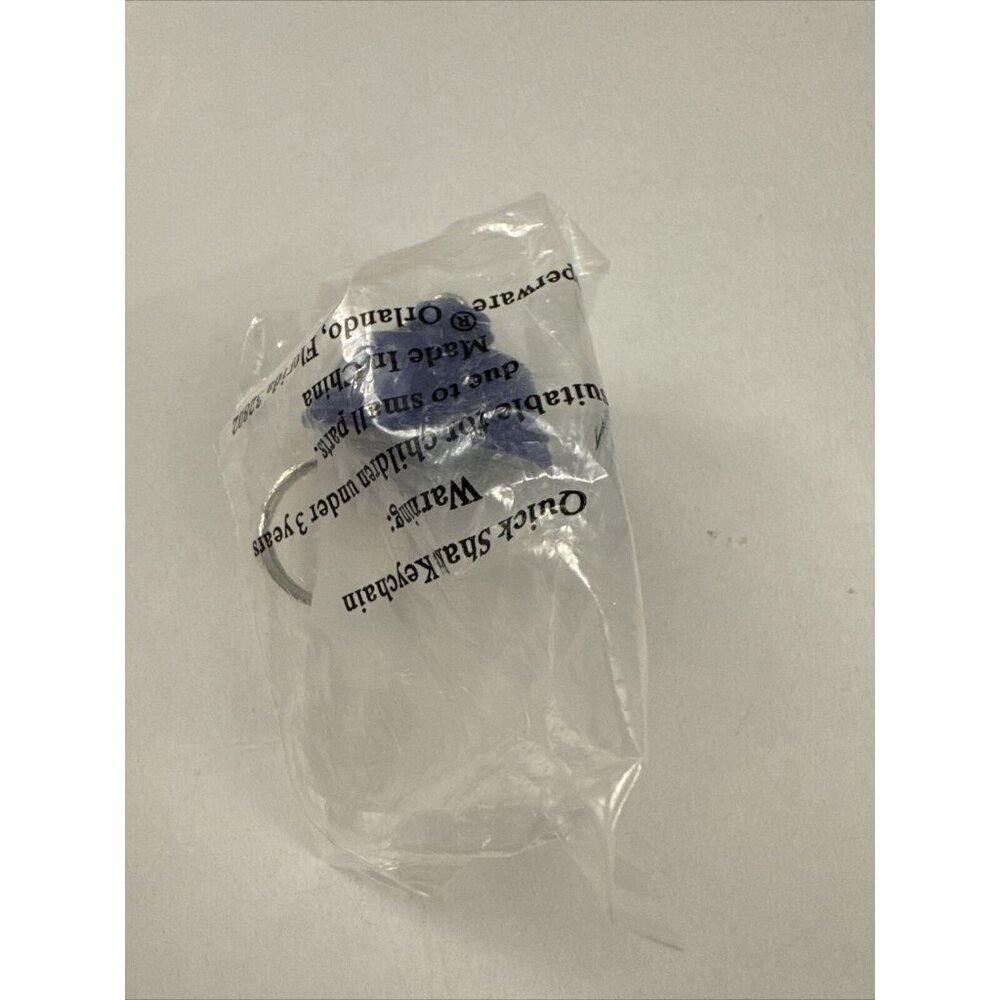 New Tupperware Quick Shake Keychain in Original Packaging C6